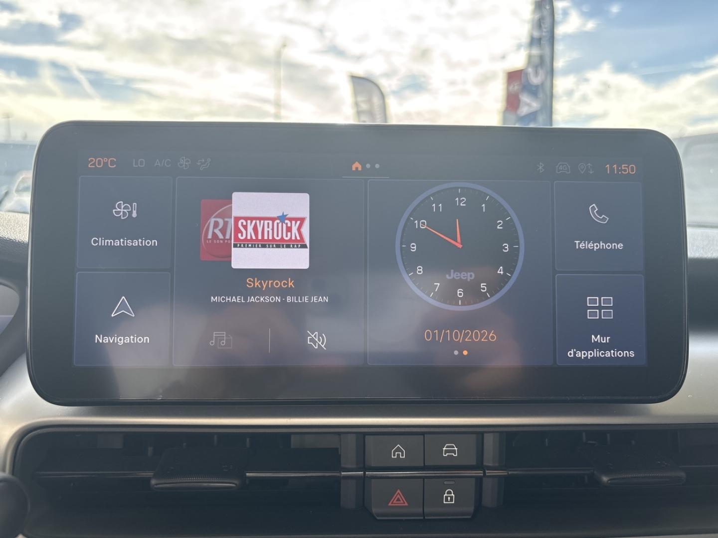 Image JEEP Avenger 1.2 Turbo T3 100ch MHEV Summit BVR6 eHybrid