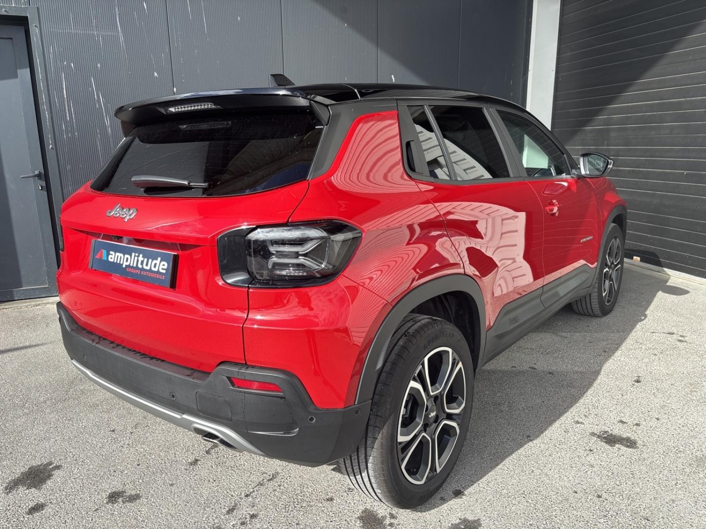 Image JEEP Avenger 1.2 Turbo T3 100ch MHEV Summit BVR6 eHybrid