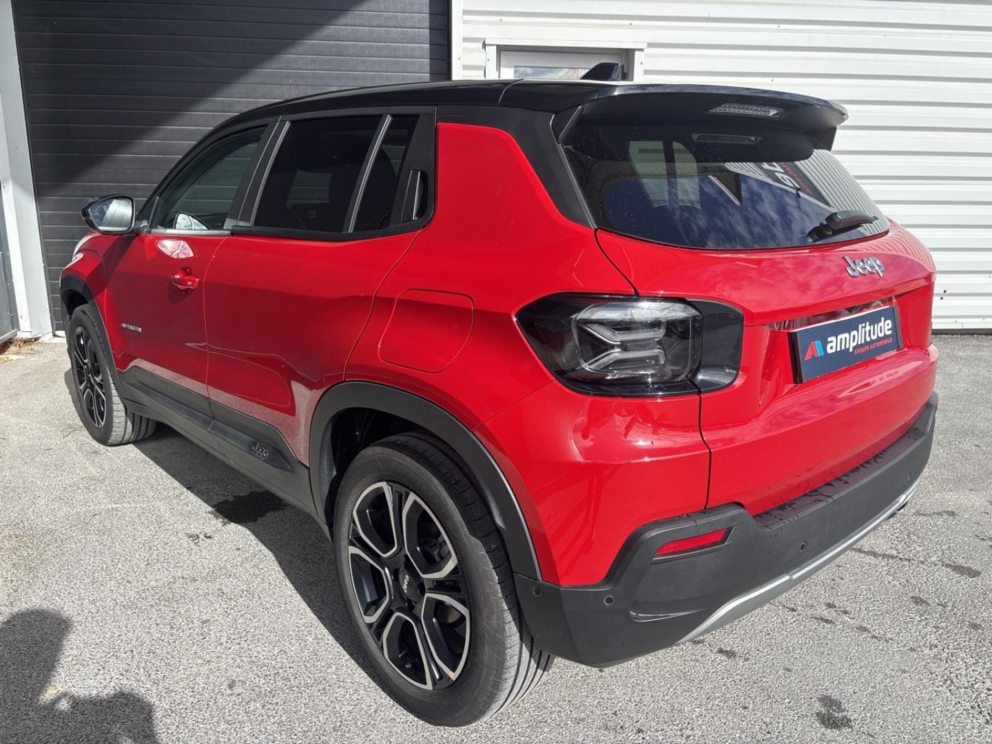 Image JEEP Avenger 1.2 Turbo T3 100ch MHEV Summit BVR6 eHybrid