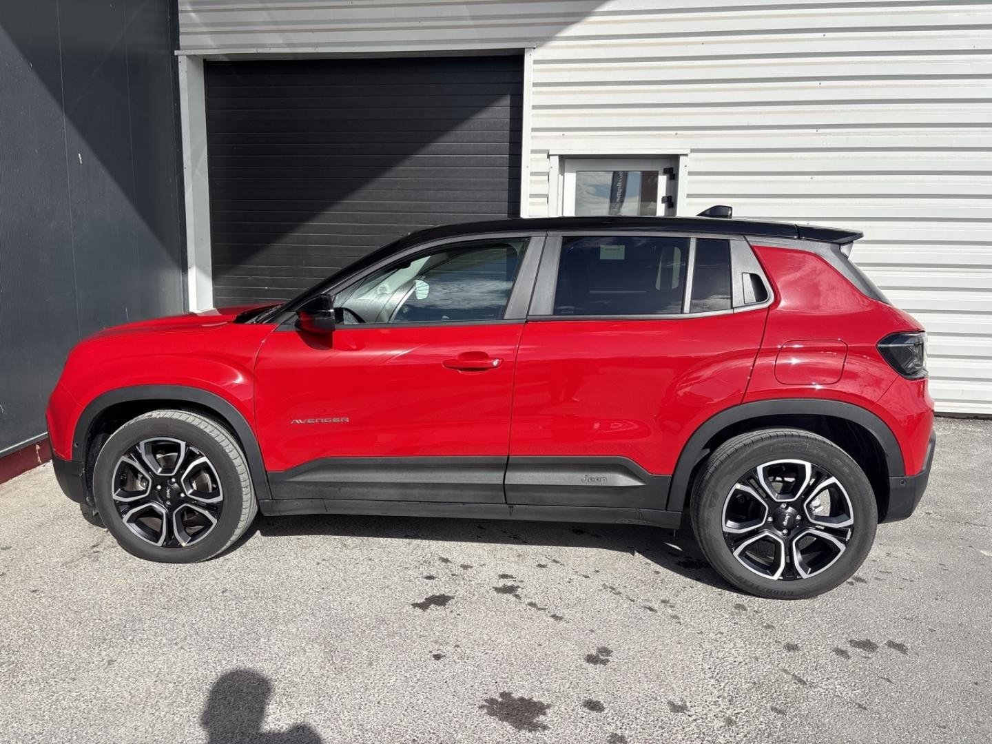 Image JEEP Avenger 1.2 Turbo T3 100ch MHEV Summit BVR6 eHybrid