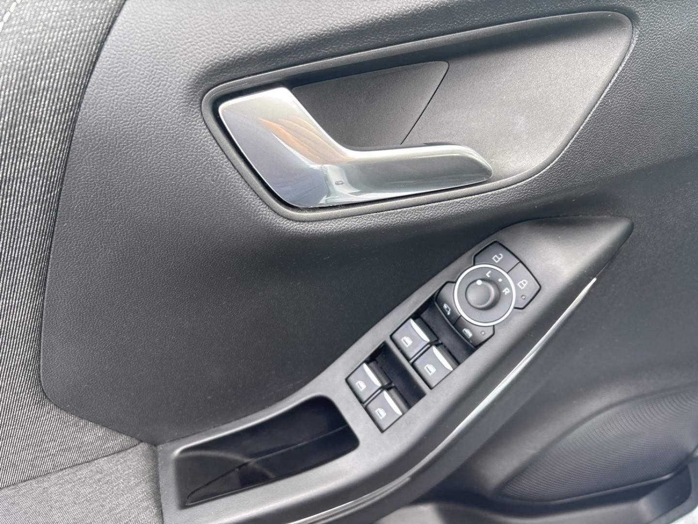 Image FORD Puma 1.0 EcoBoost Hybrid 125ch Titanium S&S Powershift