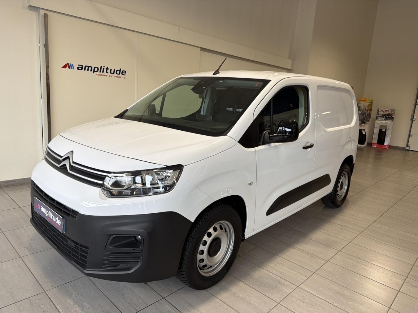 Photo CITROEN Berlingo Van M 600kg Puretech 110ch S&S