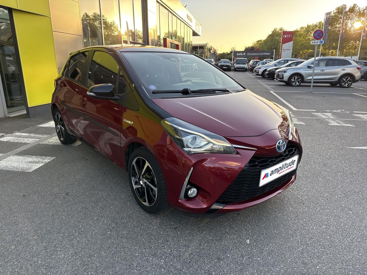 Image TOYOTA Yaris HSD 100h Collection 5p