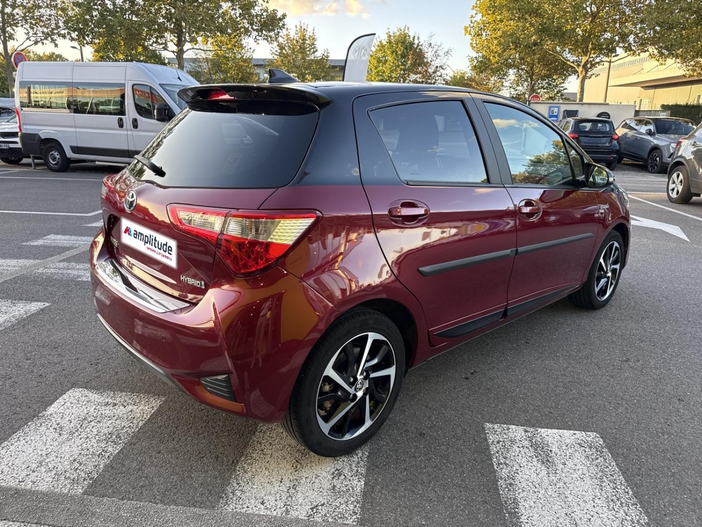 Image TOYOTA Yaris HSD 100h Collection 5p