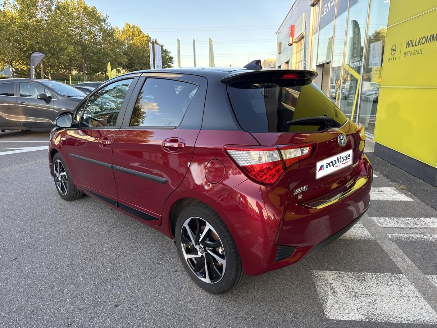 Image TOYOTA Yaris HSD 100h Collection 5p