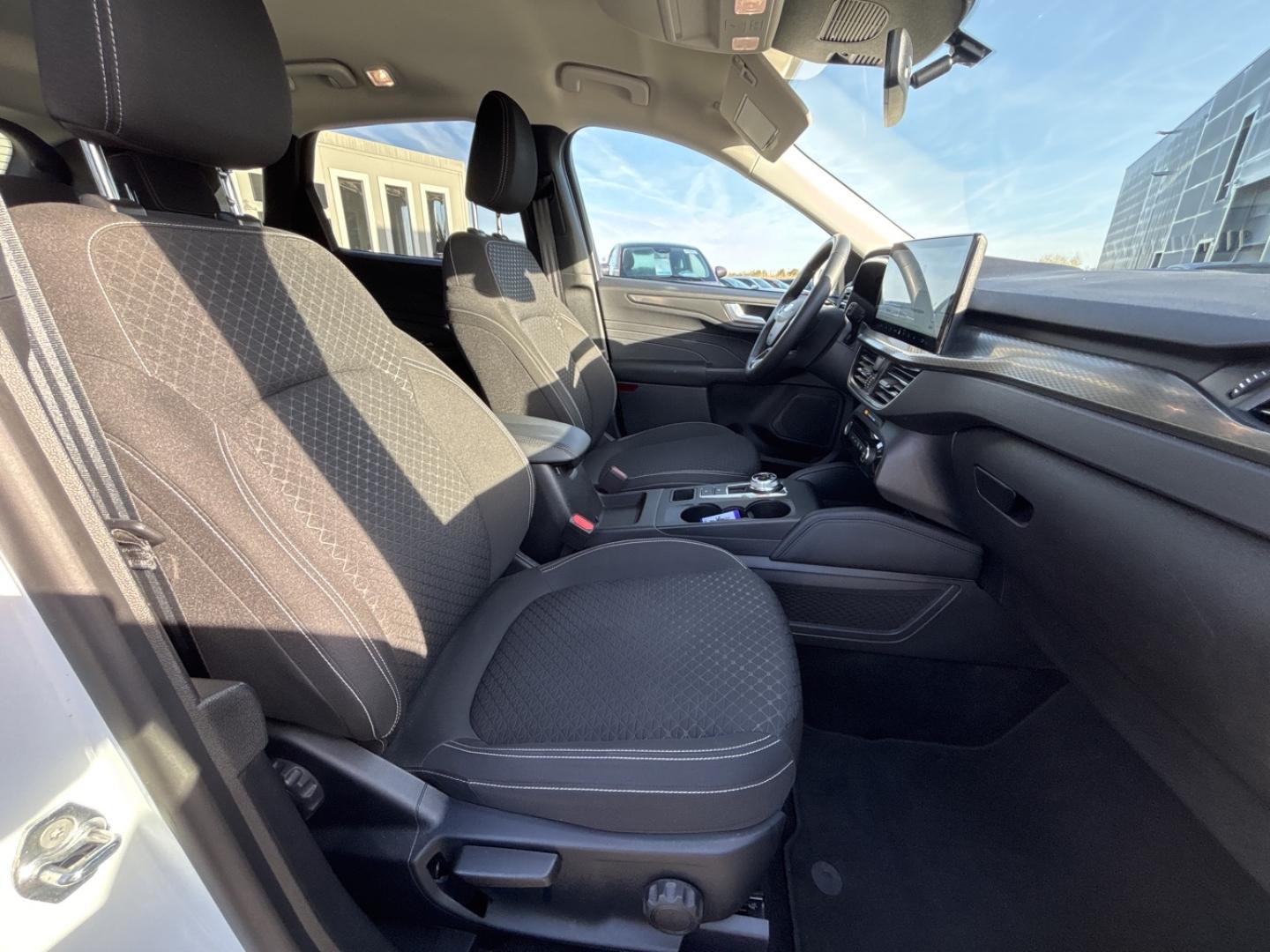 Image FORD Kuga 2.5 Duratec 180ch Hybrid FlexiFuel Titanium Powershift
