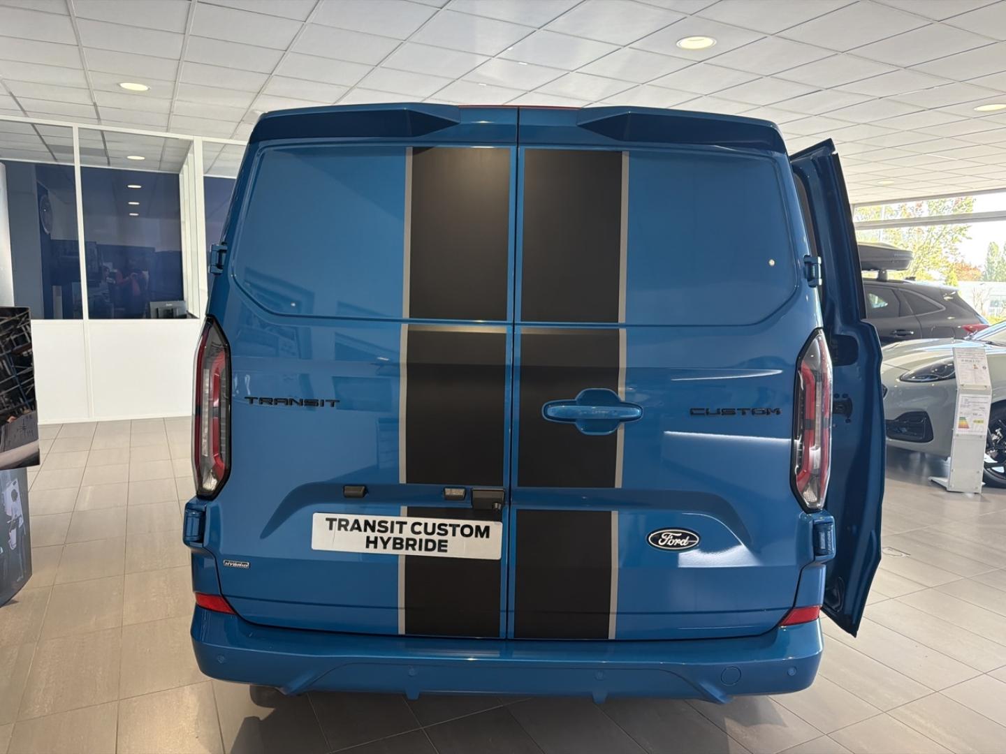Image FORD Transit Custom Fg 320 L1H1 2.5 Duratec 232ch Hybride recheargeable Cabine Approfondie Sport CVT