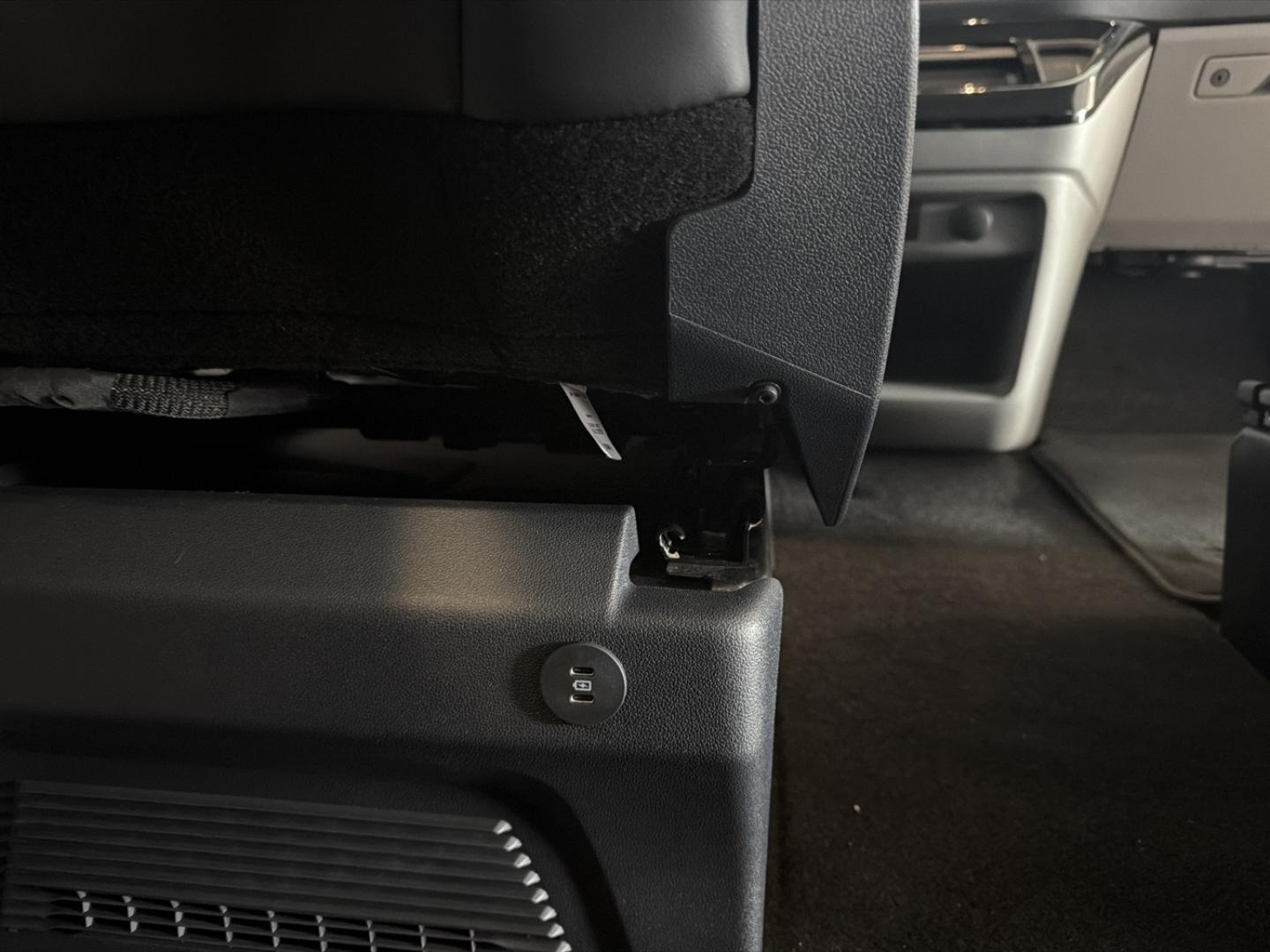 Image FORD Transit Custom Fg 320 L1H1 2.5 Duratec 232ch Hybride recheargeable Cabine Approfondie Sport CVT