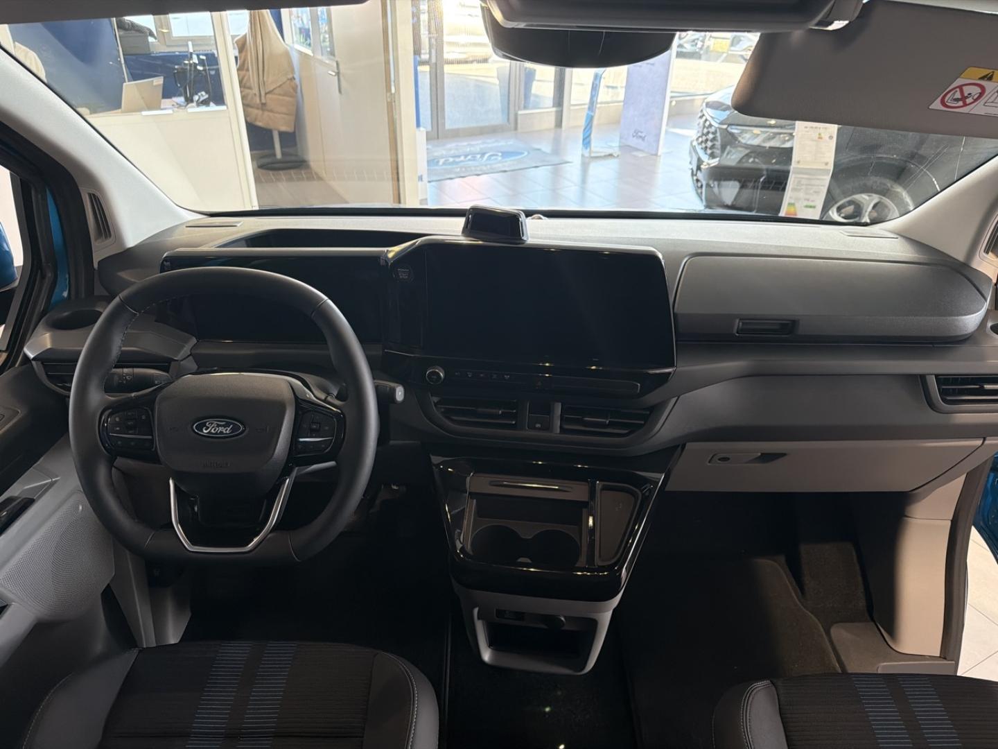 Image FORD Transit Custom Fg 320 L1H1 2.5 Duratec 232ch Hybride recheargeable Cabine Approfondie Sport CVT