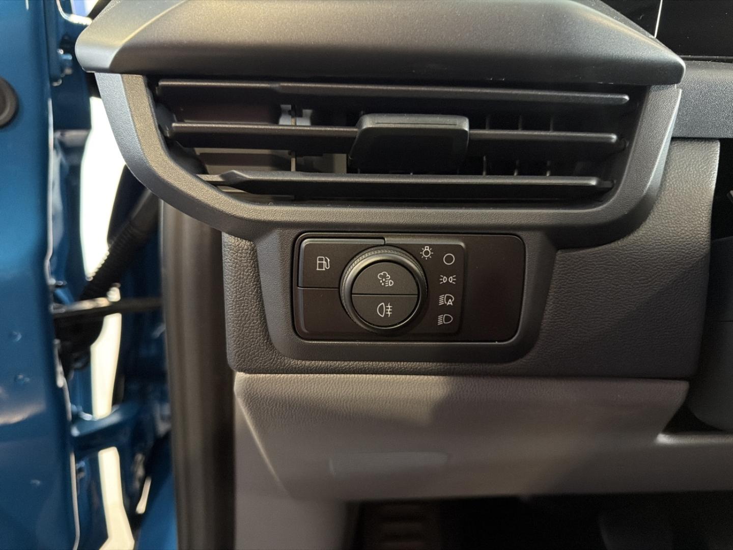 Image FORD Transit Custom Fg 320 L1H1 2.5 Duratec 232ch Hybride recheargeable Cabine Approfondie Sport CVT