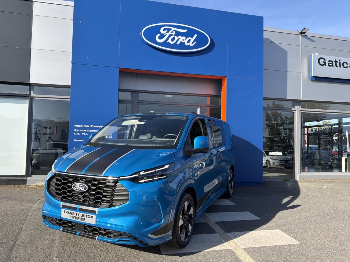 Photo FORD Transit Custom Fg 320 L1H1 2.5 Duratec 232ch Hybride recheargeable Cabine Approfondie Sport CVT