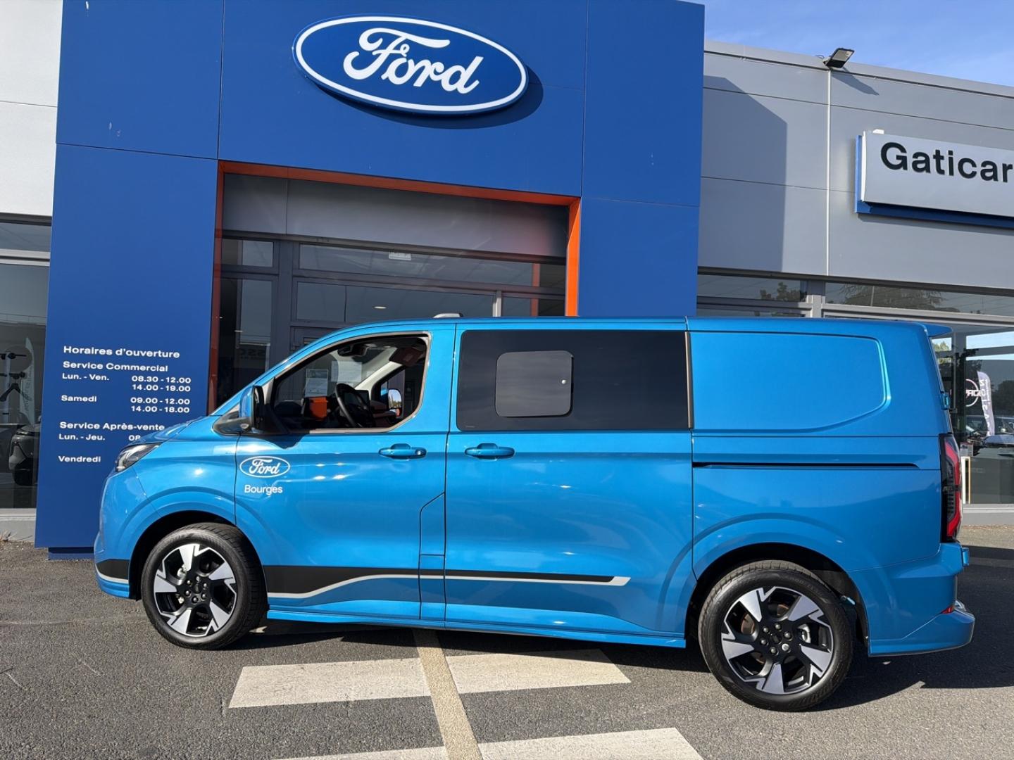Image FORD Transit Custom Fg 320 L1H1 2.5 Duratec 232ch Hybride recheargeable Cabine Approfondie Sport CVT