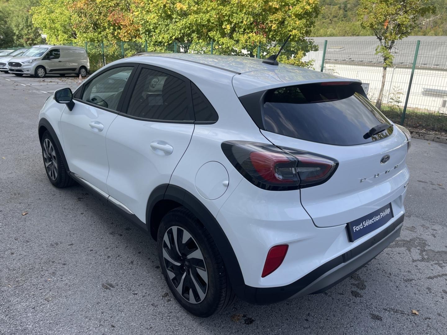 Image FORD Puma 1.0 Flexifuel 125ch S&S mHEV Titanium Design 3