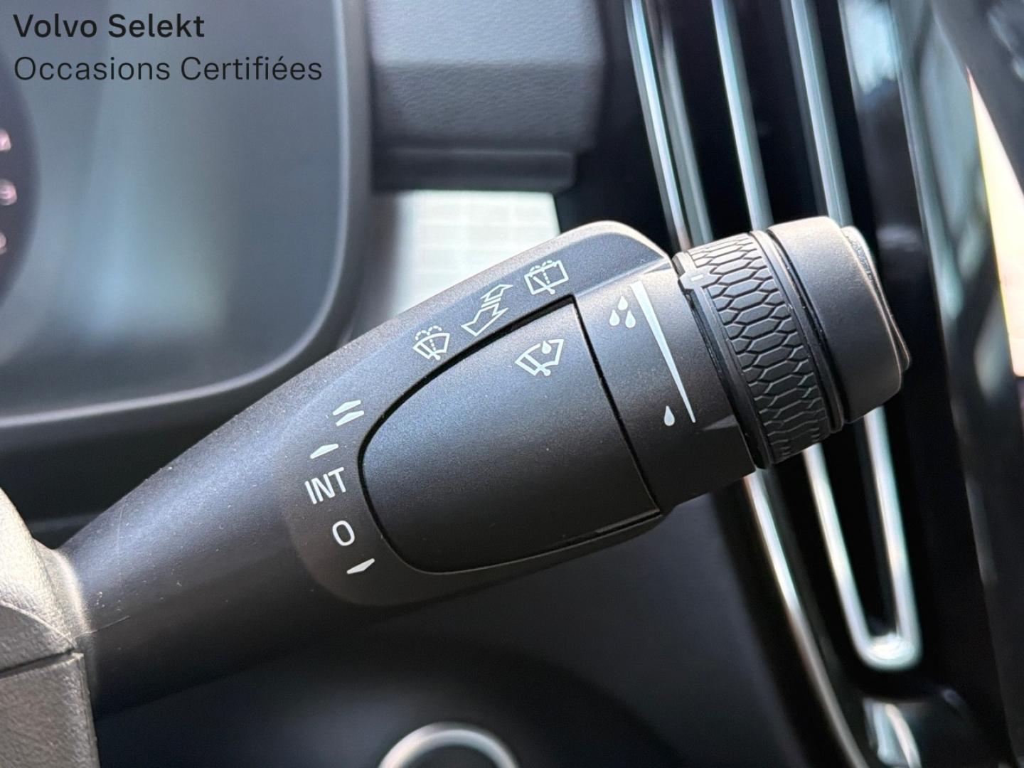 Image VOLVO XC40 B3 163ch Start DCT 7