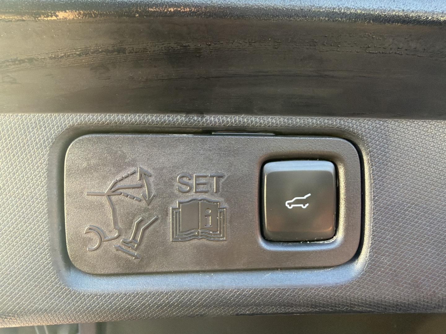 Image FORD Mustang Mach-E 269ch Standard Range 76kWh Mach-E Propulsion