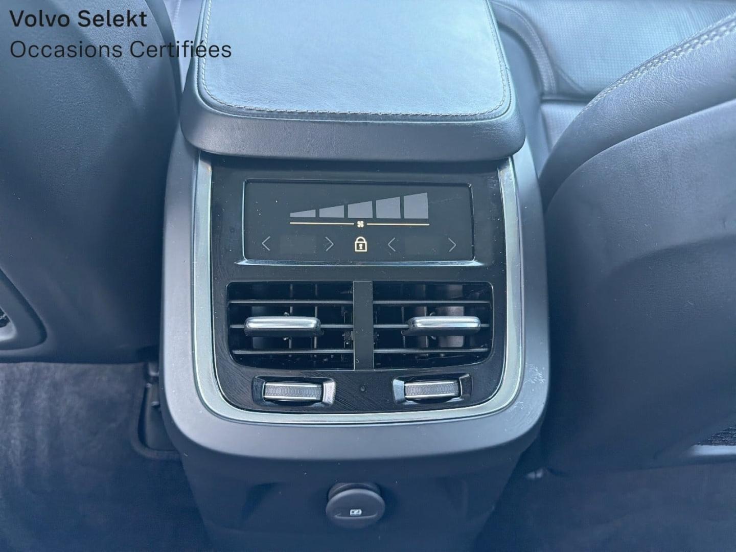 Image VOLVO XC90 T8 AWD 303 + 87ch Inscription Luxe Geartronic
