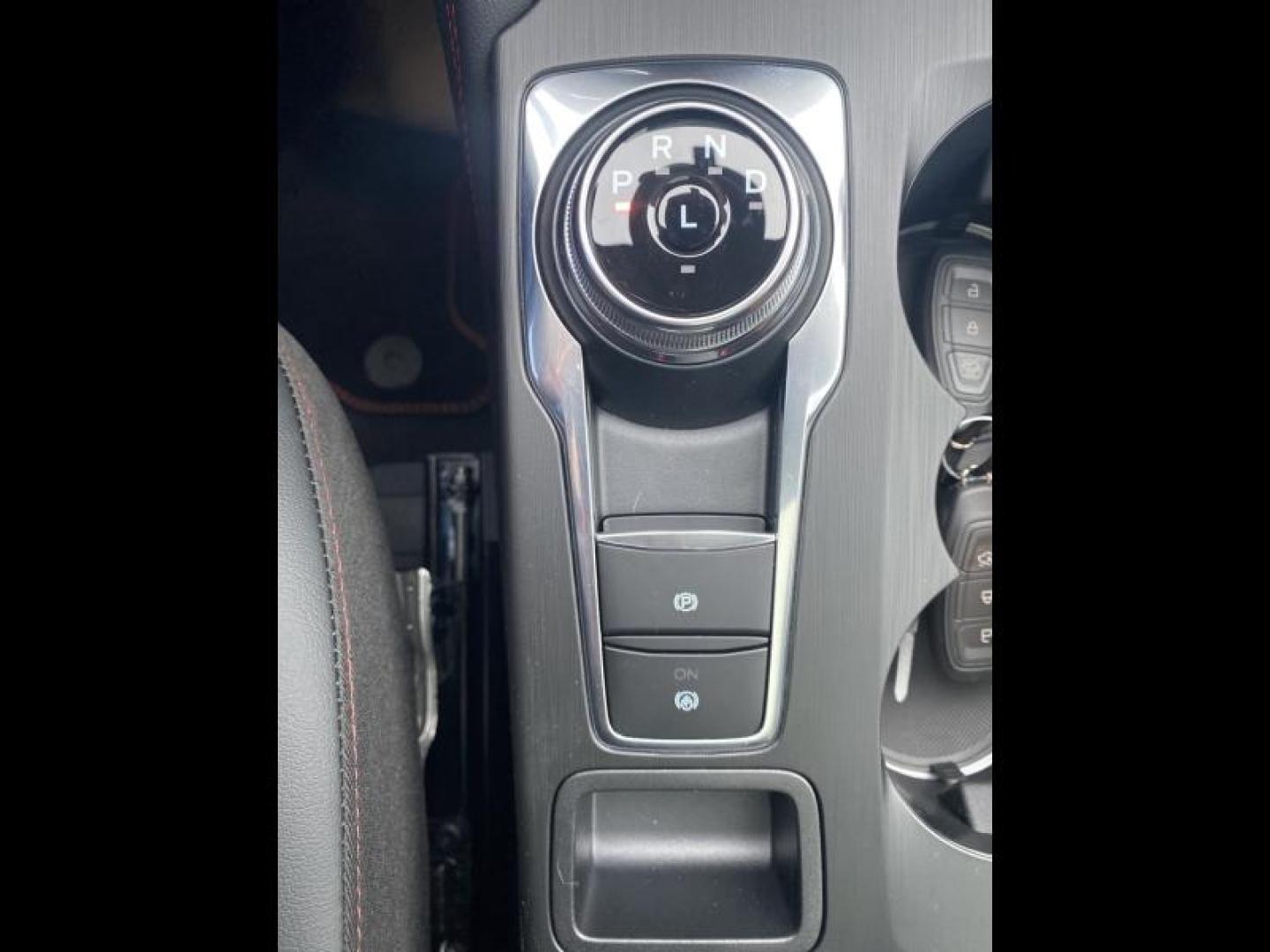 Image FORD Kuga 2.5 Duratec 180ch Hybrid FlexiFuel ST-Line Powershift