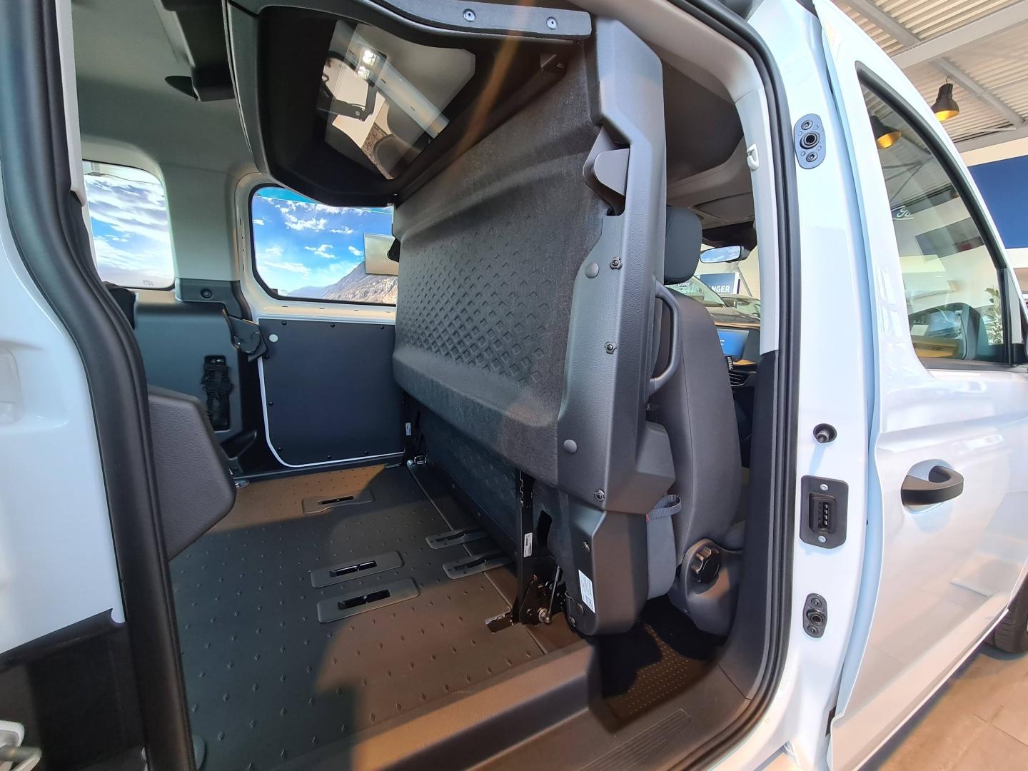 Image FORD Transit Connect L2 1.5 EcoBoost 150ch PHEV Flexcab Trend BVA6