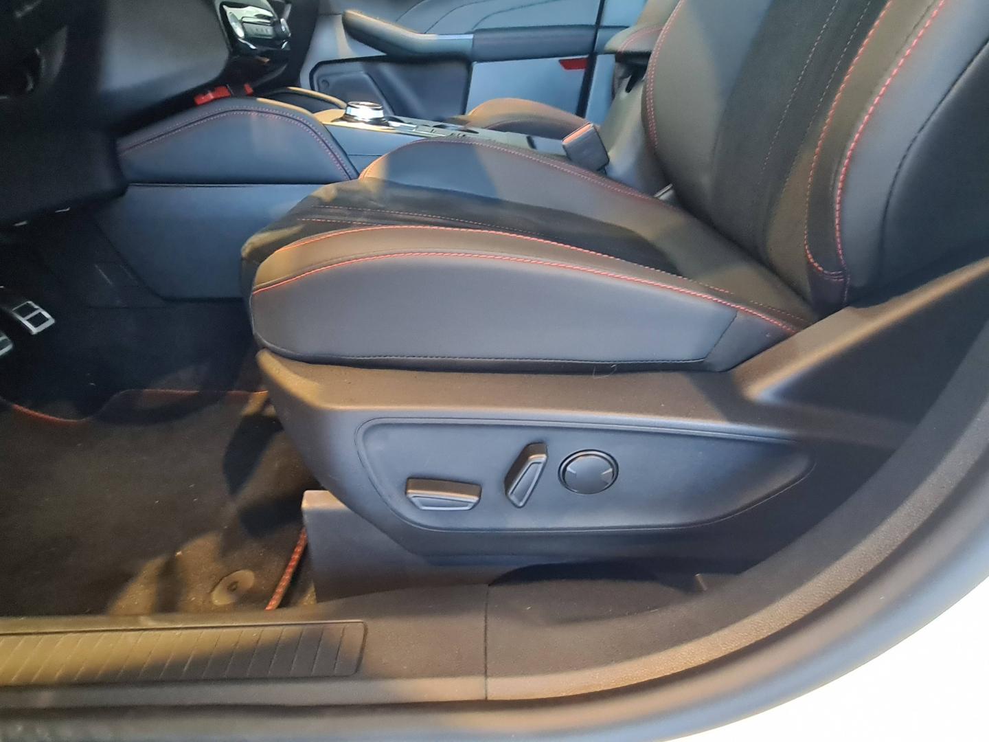 Image FORD Kuga 2.5 Duratec 180ch Hybrid FlexiFuel ST-Line X Powershift
