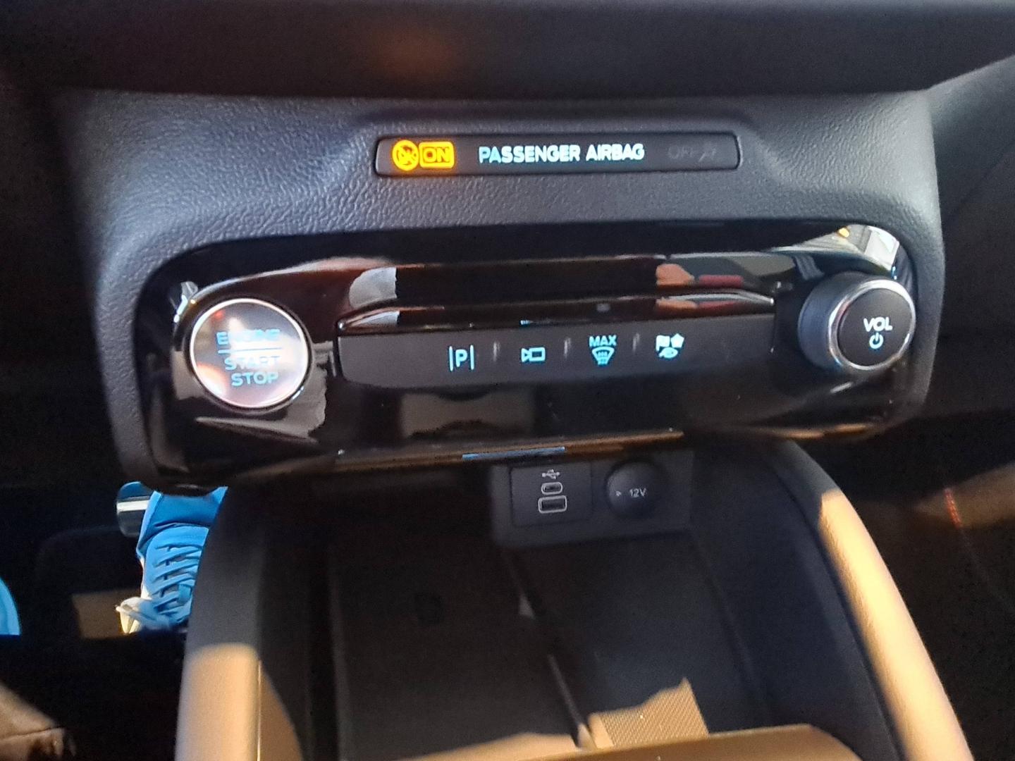 Image FORD Kuga 2.5 Duratec 180ch Hybrid FlexiFuel ST-Line X Powershift