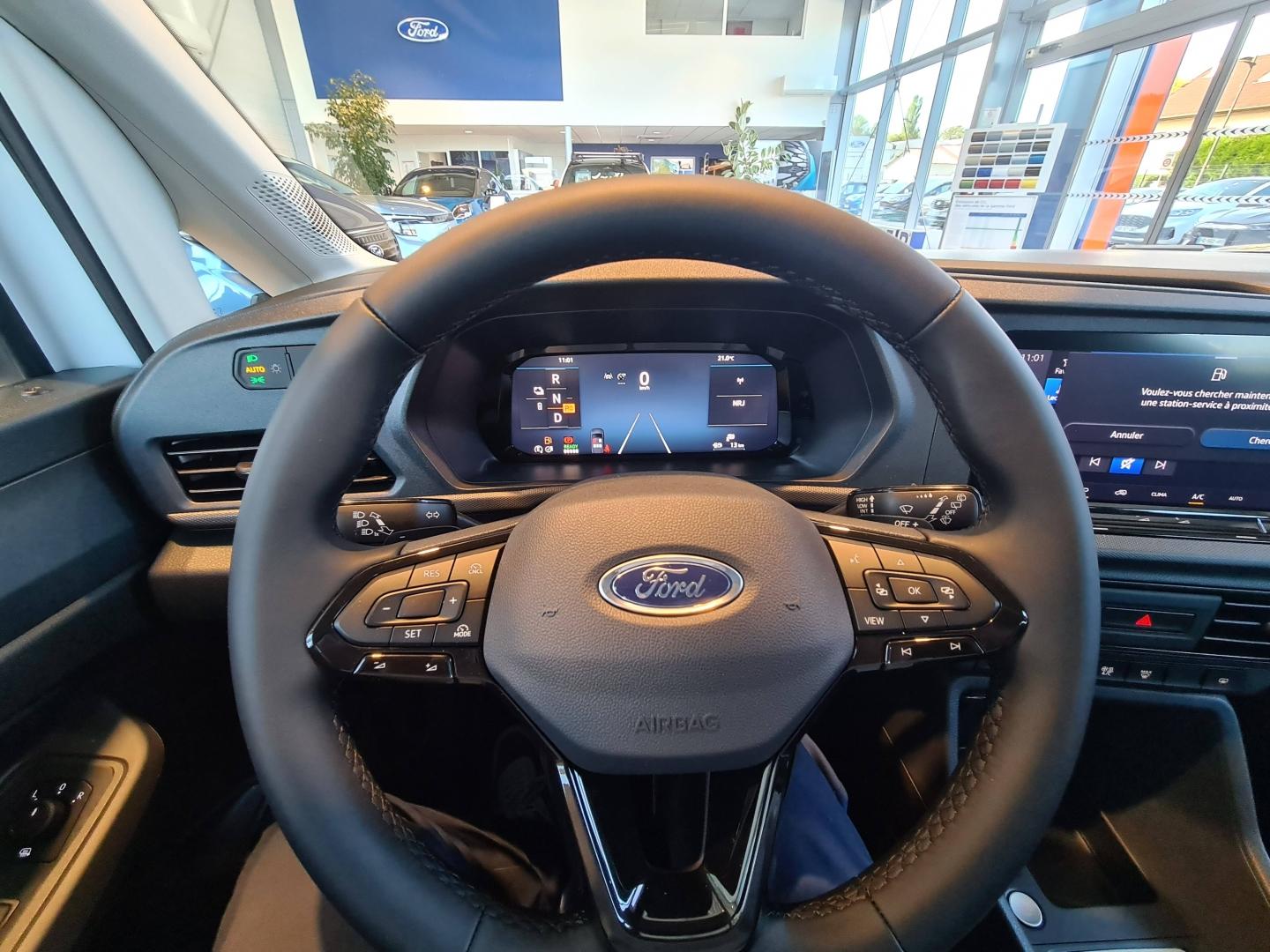 Image FORD Transit Connect L2 1.5 EcoBoost 150ch PHEV Flexcab Trend BVA6