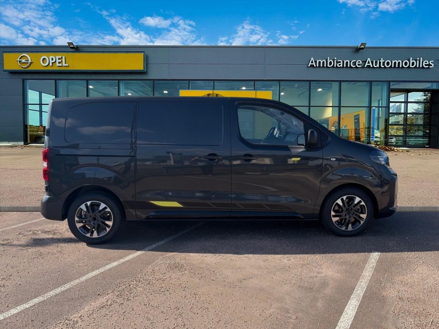 Image OPEL Vivaro Fg M 2.2 Diesel 180ch Sportive automatique
