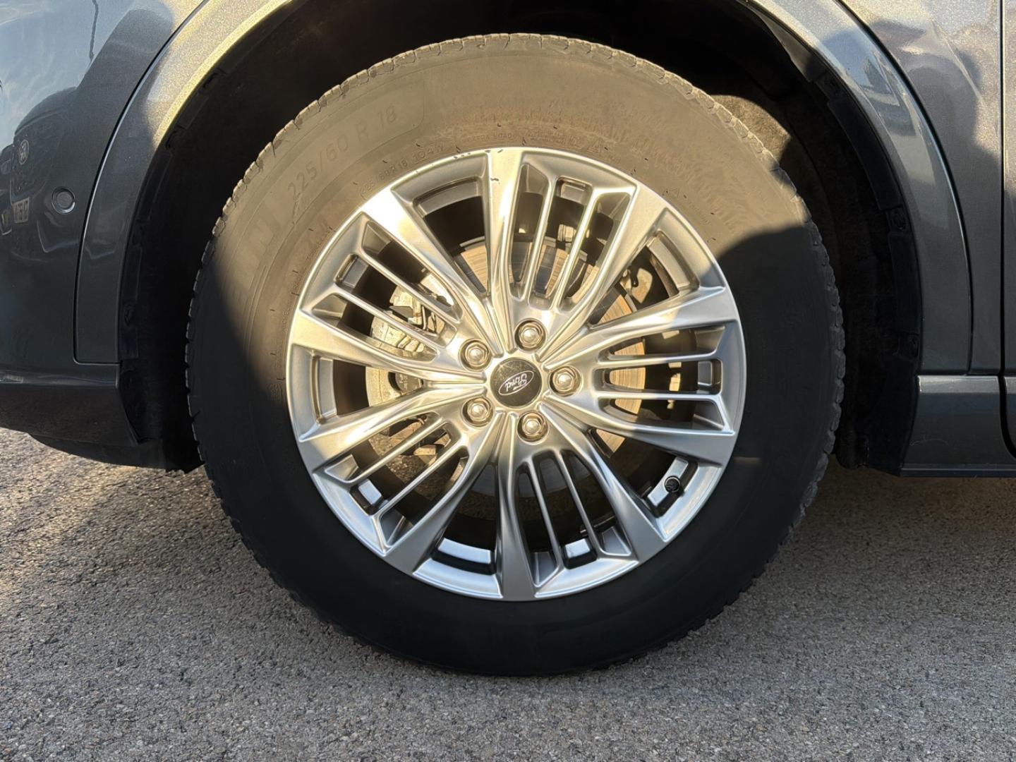 Image FORD Kuga 2.5 Duratec 190 ch FHEV E85 Vignale BVA