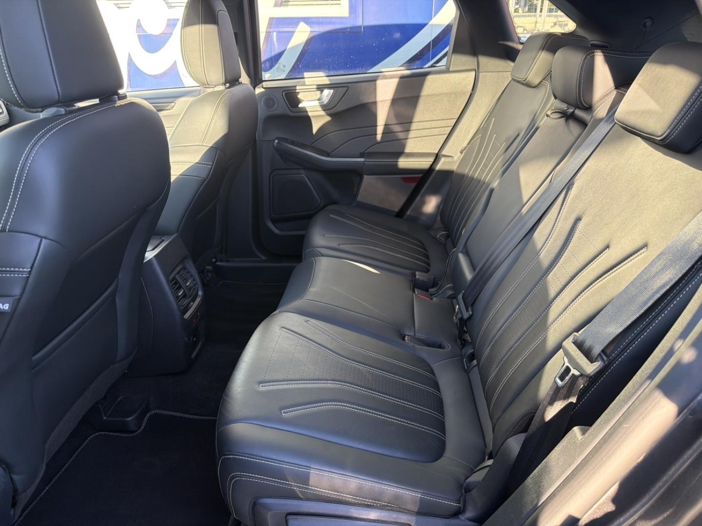Image FORD Kuga 2.5 Duratec 190 ch FHEV E85 Vignale BVA