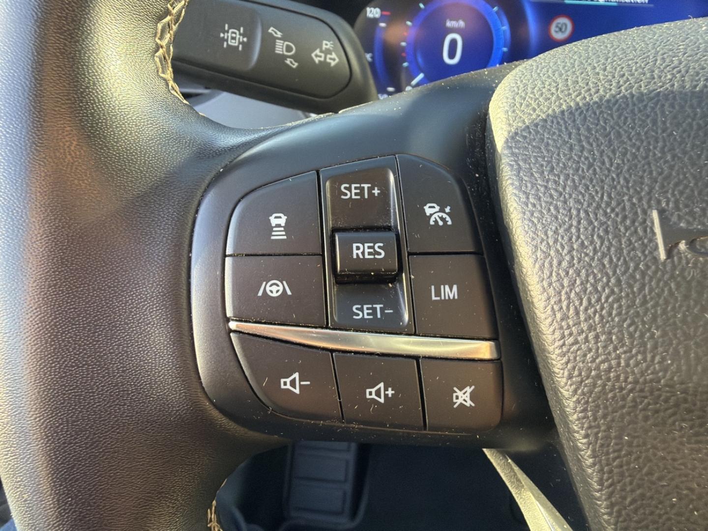 Image FORD Kuga 2.5 Duratec 190 ch FHEV E85 Vignale BVA