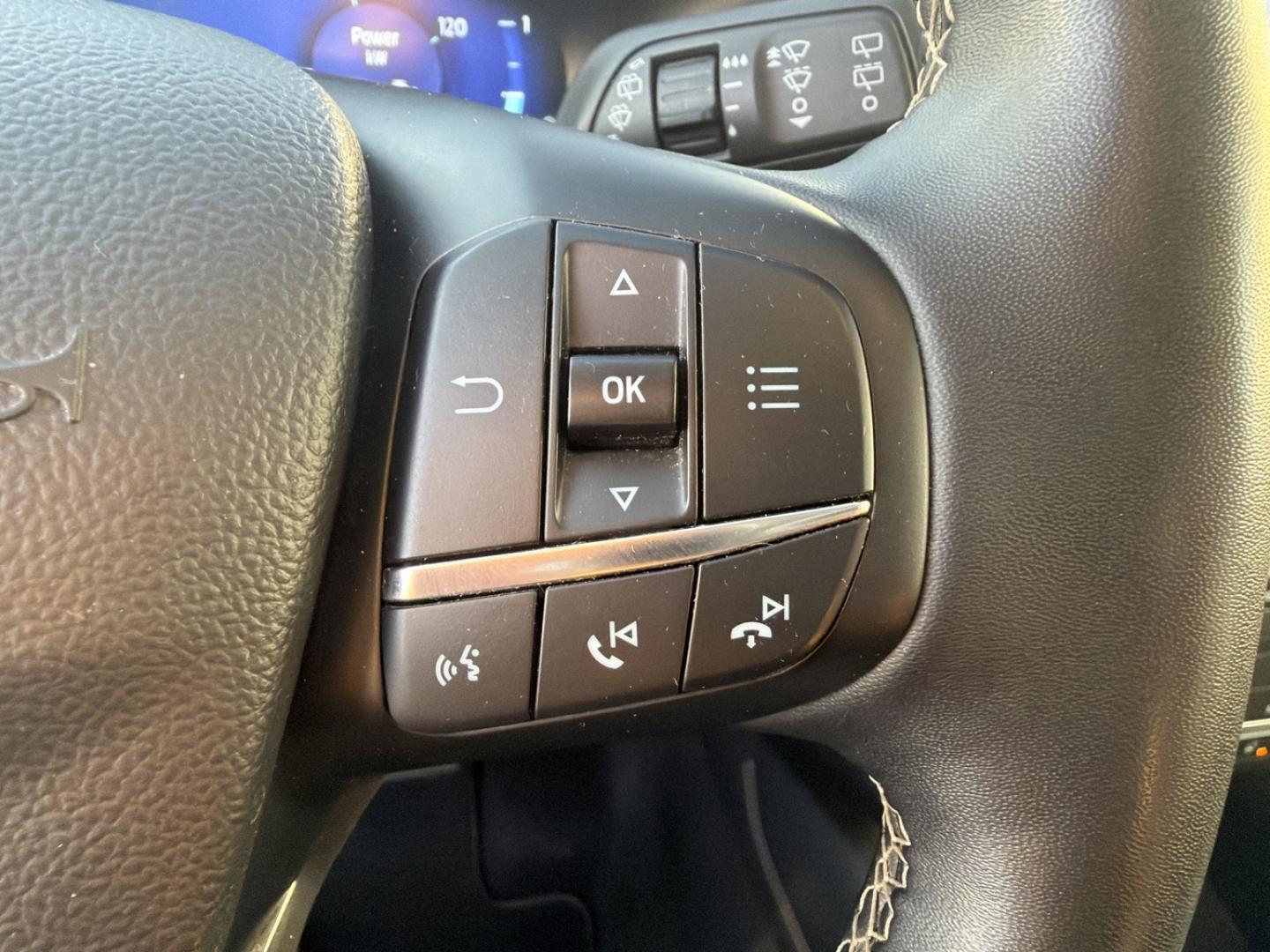 Image FORD Kuga 2.5 Duratec 190 ch FHEV E85 Vignale BVA