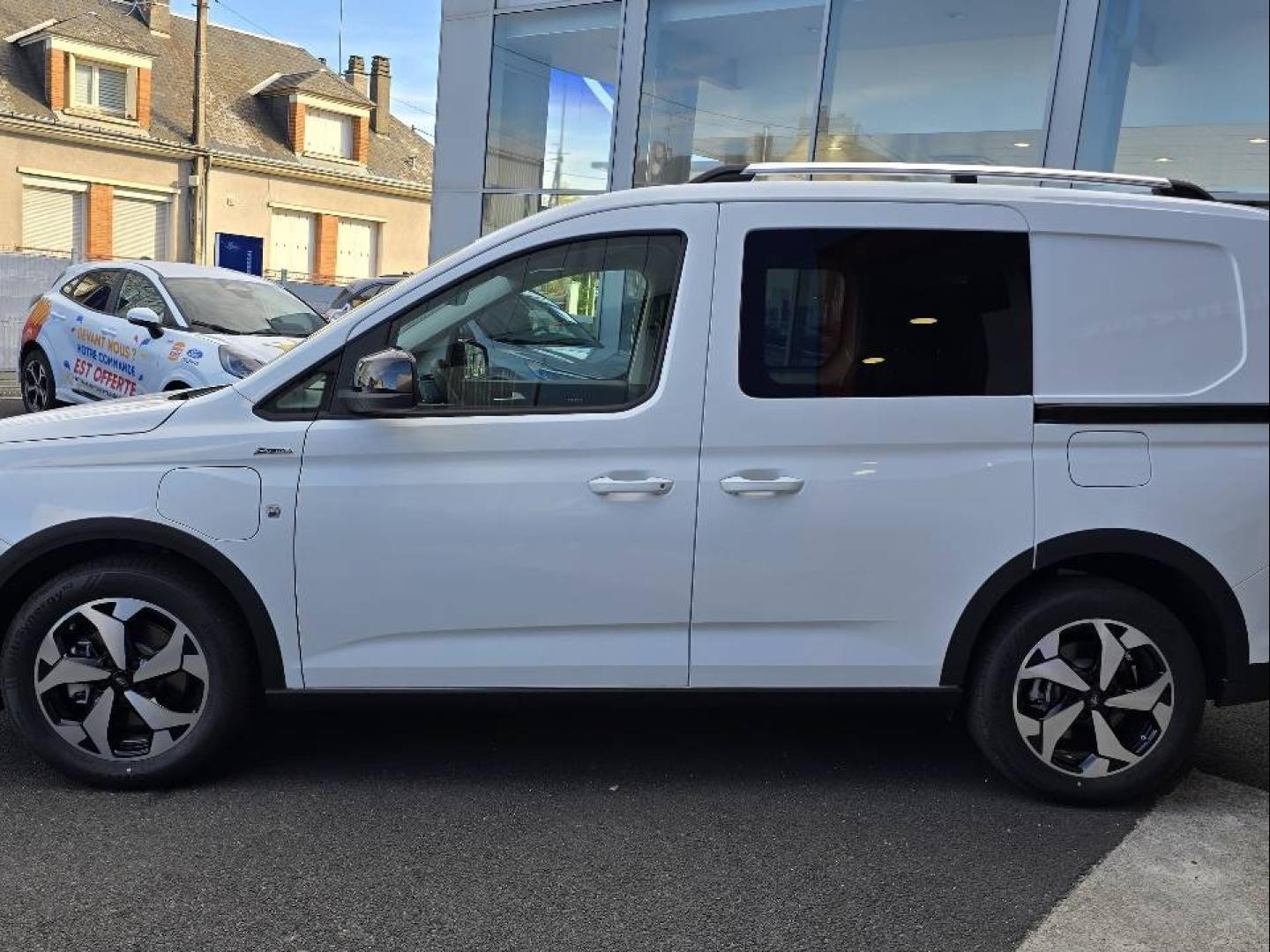 Image FORD Transit Connect L1 1.5 EcoBoost 150ch PHEV Flexcab Active BVA6