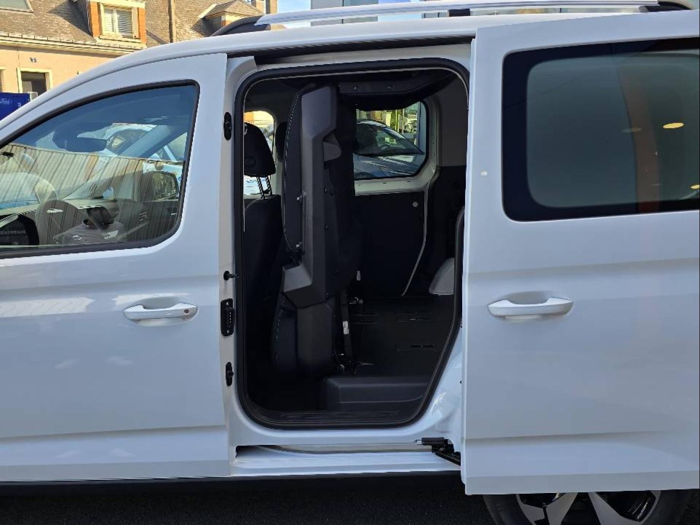 Image FORD Transit Connect L1 1.5 EcoBoost 150ch PHEV Flexcab Active BVA6