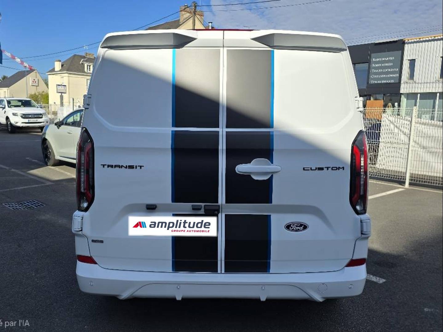 Image FORD Transit Custom Fg 320 L1H1 2.5 Duratec 232ch Hybride rechargeable Sport CVT