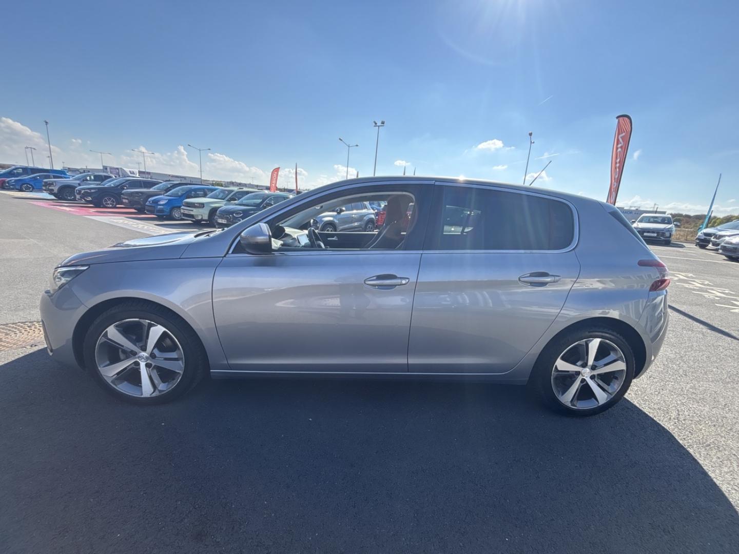 Image PEUGEOT 308 1.5 BlueHDi 130ch S&S Allure