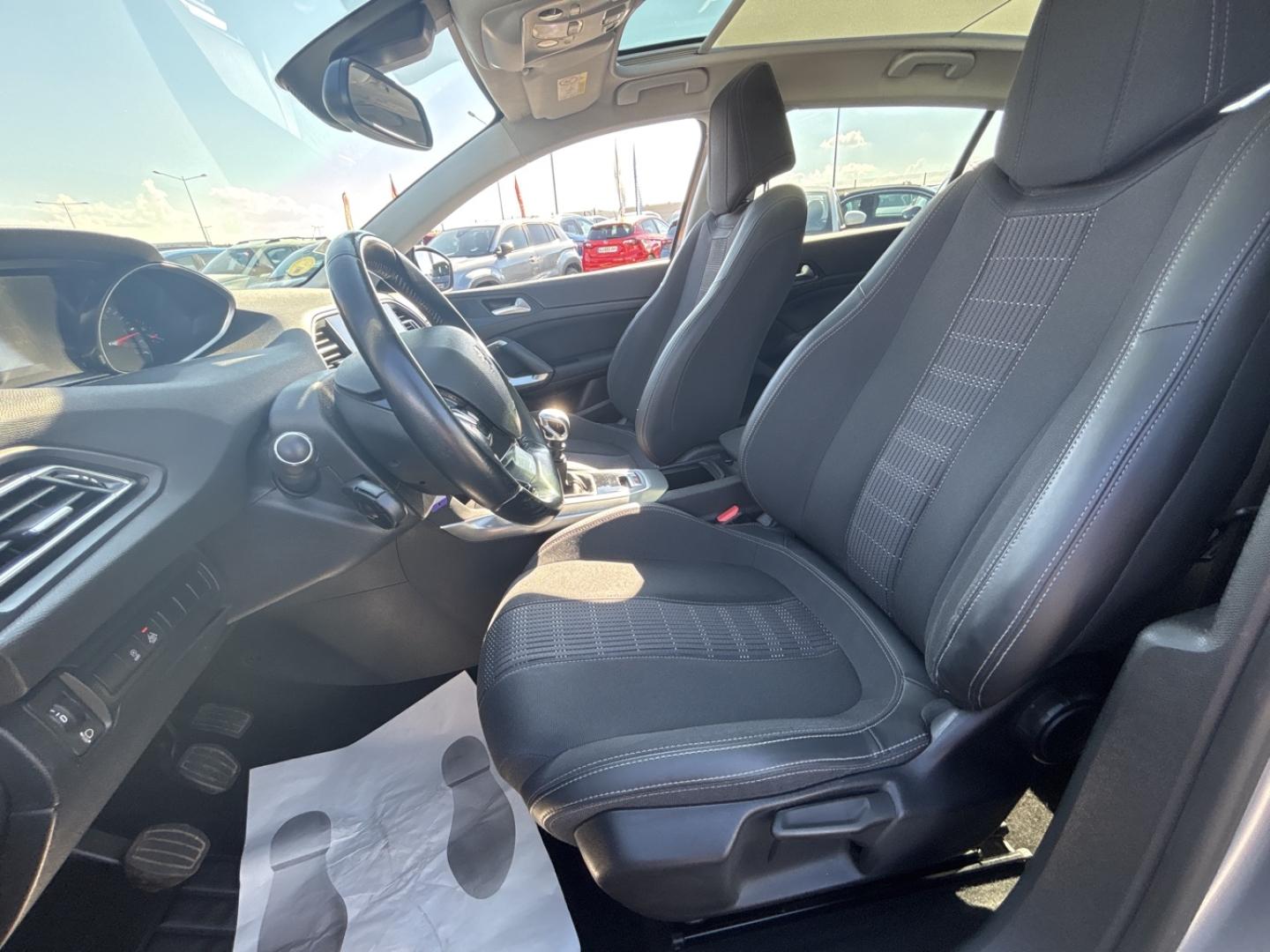 Image PEUGEOT 308 1.5 BlueHDi 130ch S&S Allure