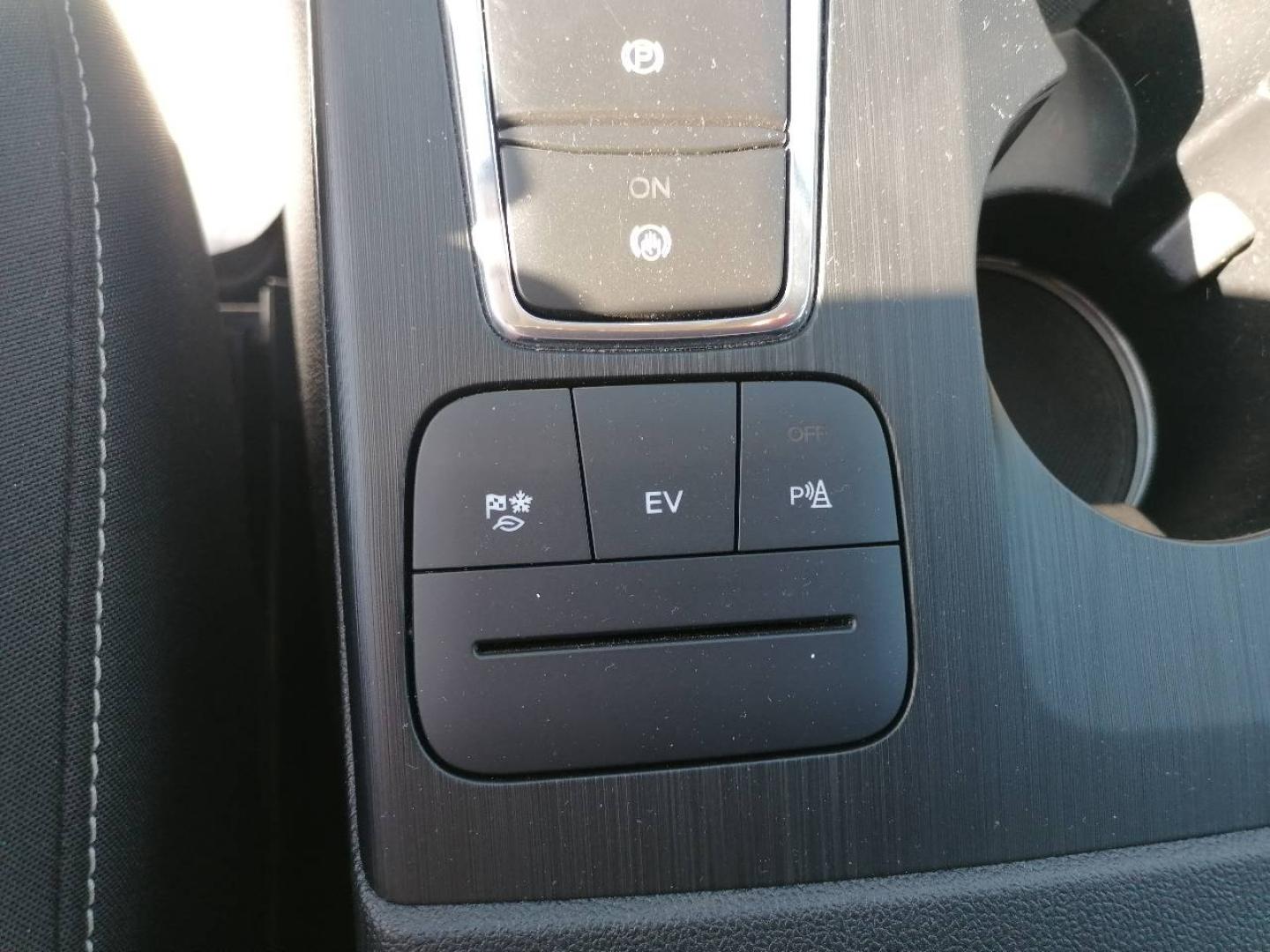 Image FORD Kuga 2.5 Duratec 225ch PHEV Titanium BVA
