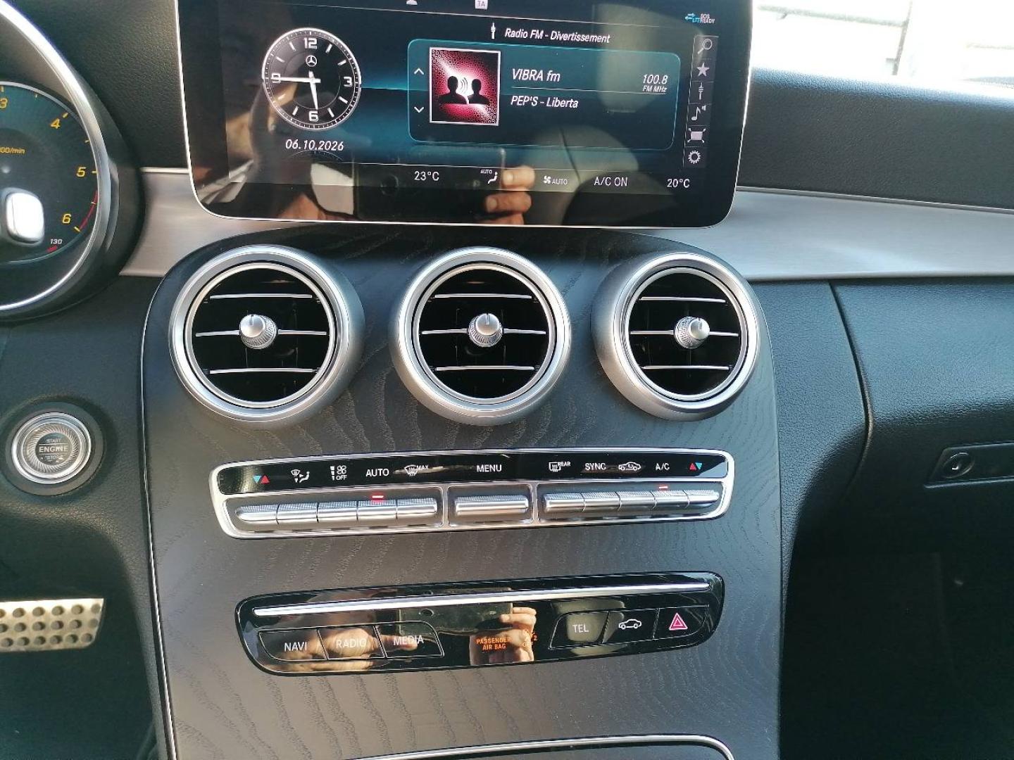 Image MERCEDES-BENZ Classe C 200 d 160ch AMG Line 9G-Tronic