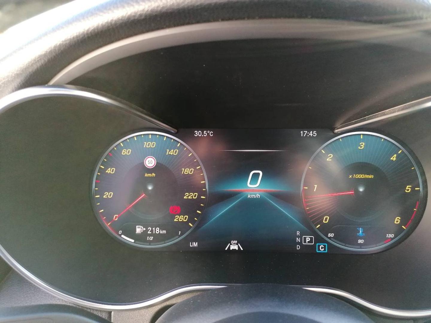 Image MERCEDES-BENZ Classe C 200 d 160ch AMG Line 9G-Tronic