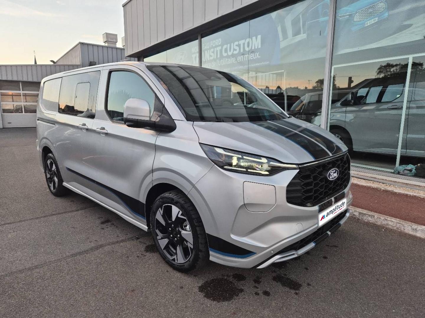 Image FORD Transit Custom Fg 320 L1H1 2.5 Duratec 232ch Hybride recheargeable Cabine Approfondie Sport CVT
