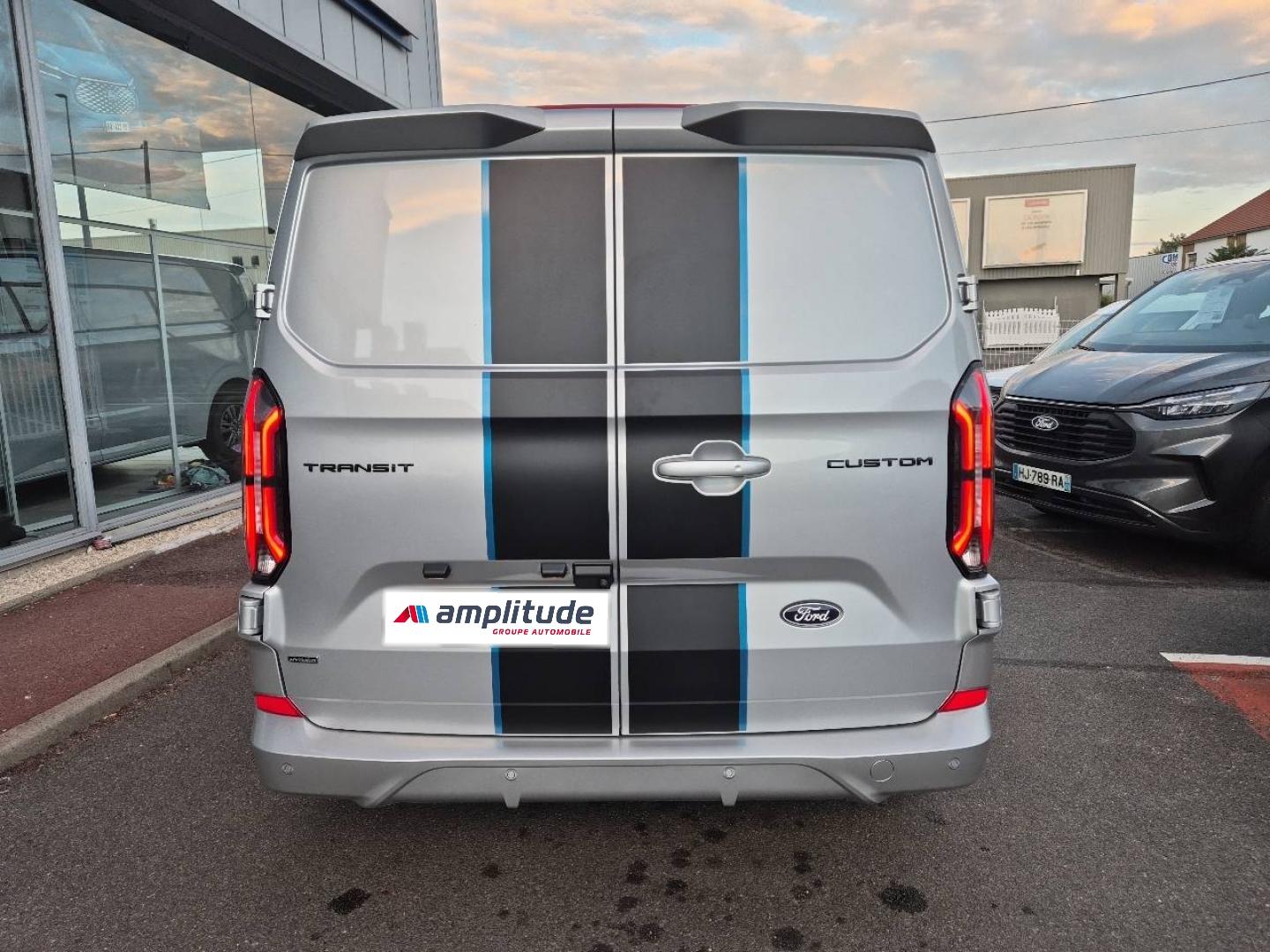 Image FORD Transit Custom Fg 320 L1H1 2.5 Duratec 232ch Hybride recheargeable Cabine Approfondie Sport CVT
