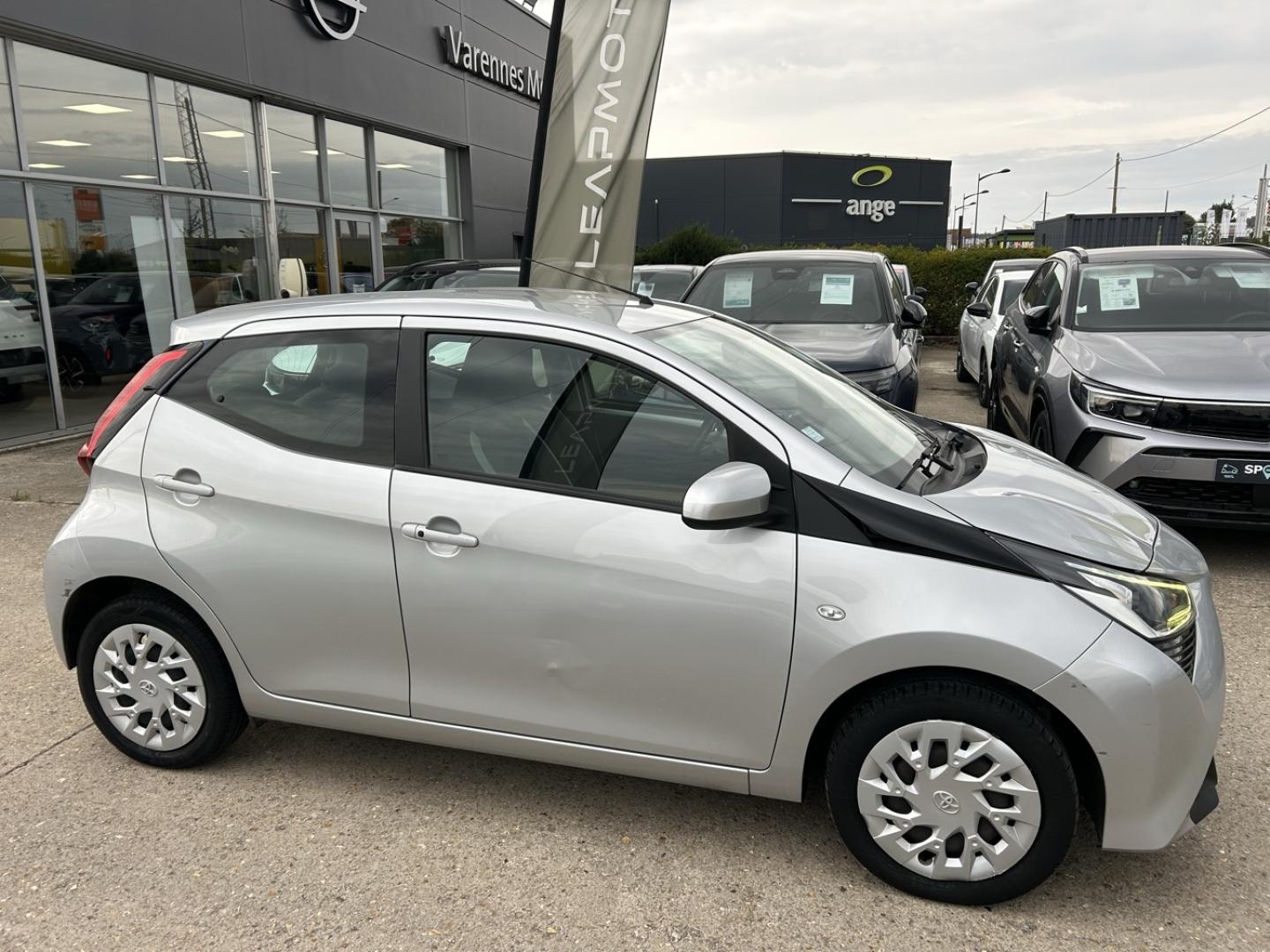 Image TOYOTA Aygo 1.0 VVT-i 72ch x-play 5p MY20