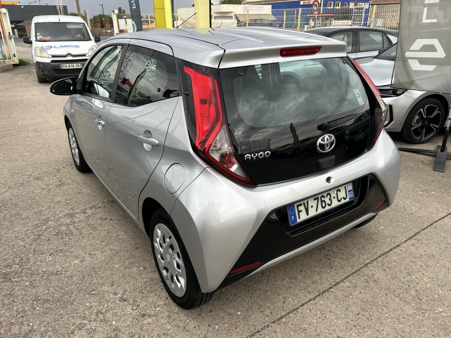 Image TOYOTA Aygo 1.0 VVT-i 72ch x-play 5p MY20