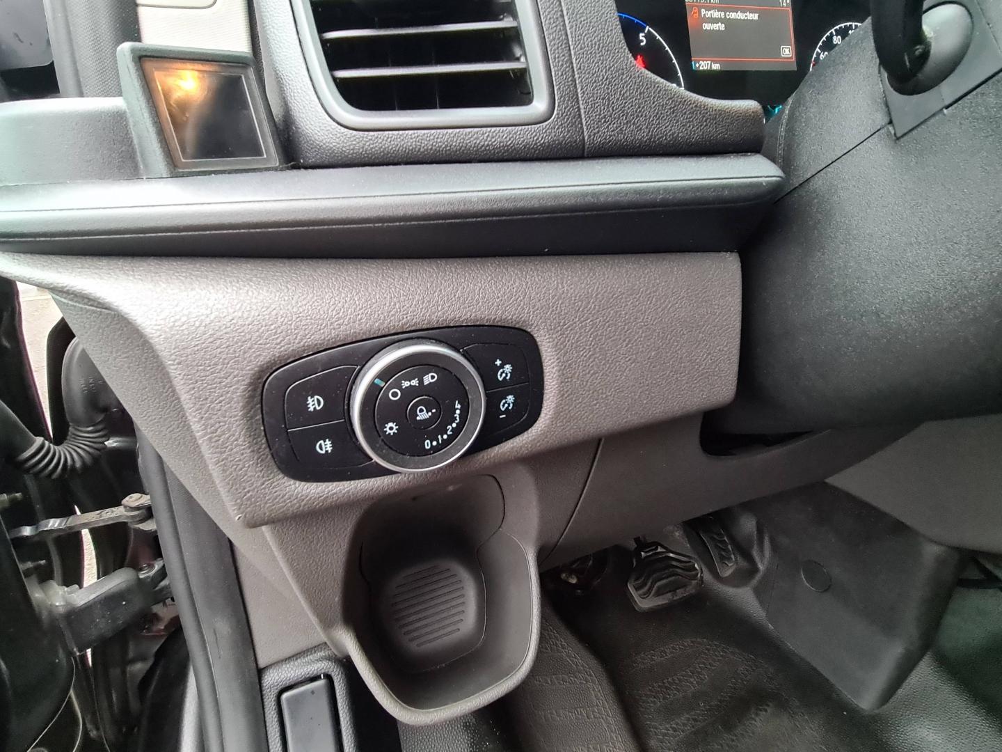 Image FORD Transit Custom Fg 340 L1H1 1.0 EcoBoost 120 pHEV Trend Business
