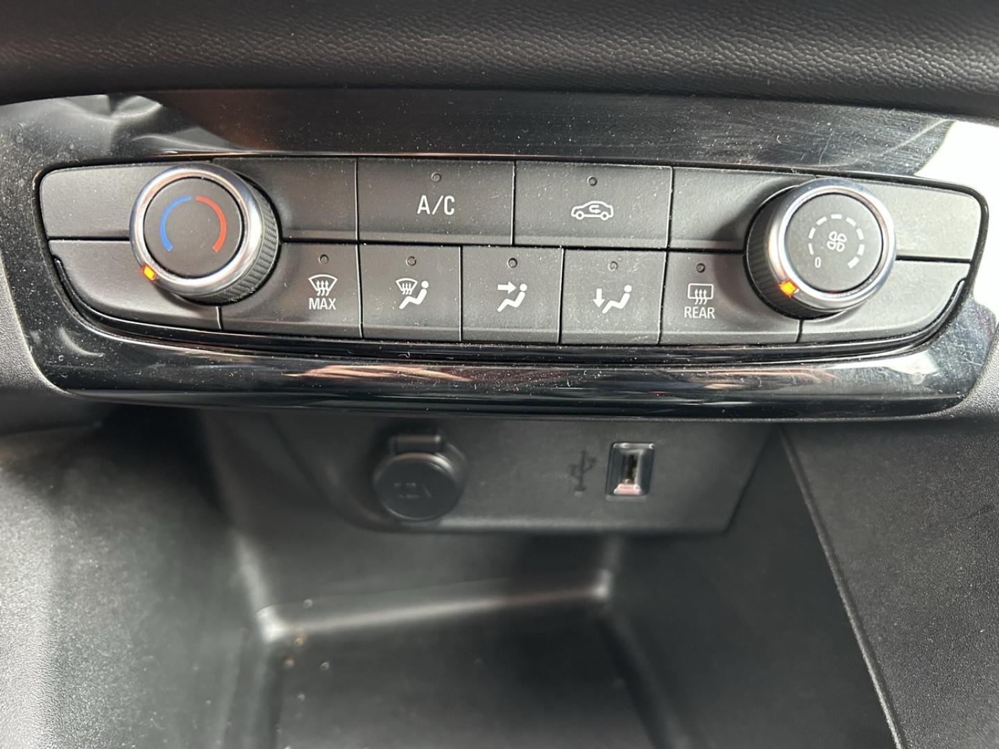 Image OPEL Corsa 1.2 75ch Connect