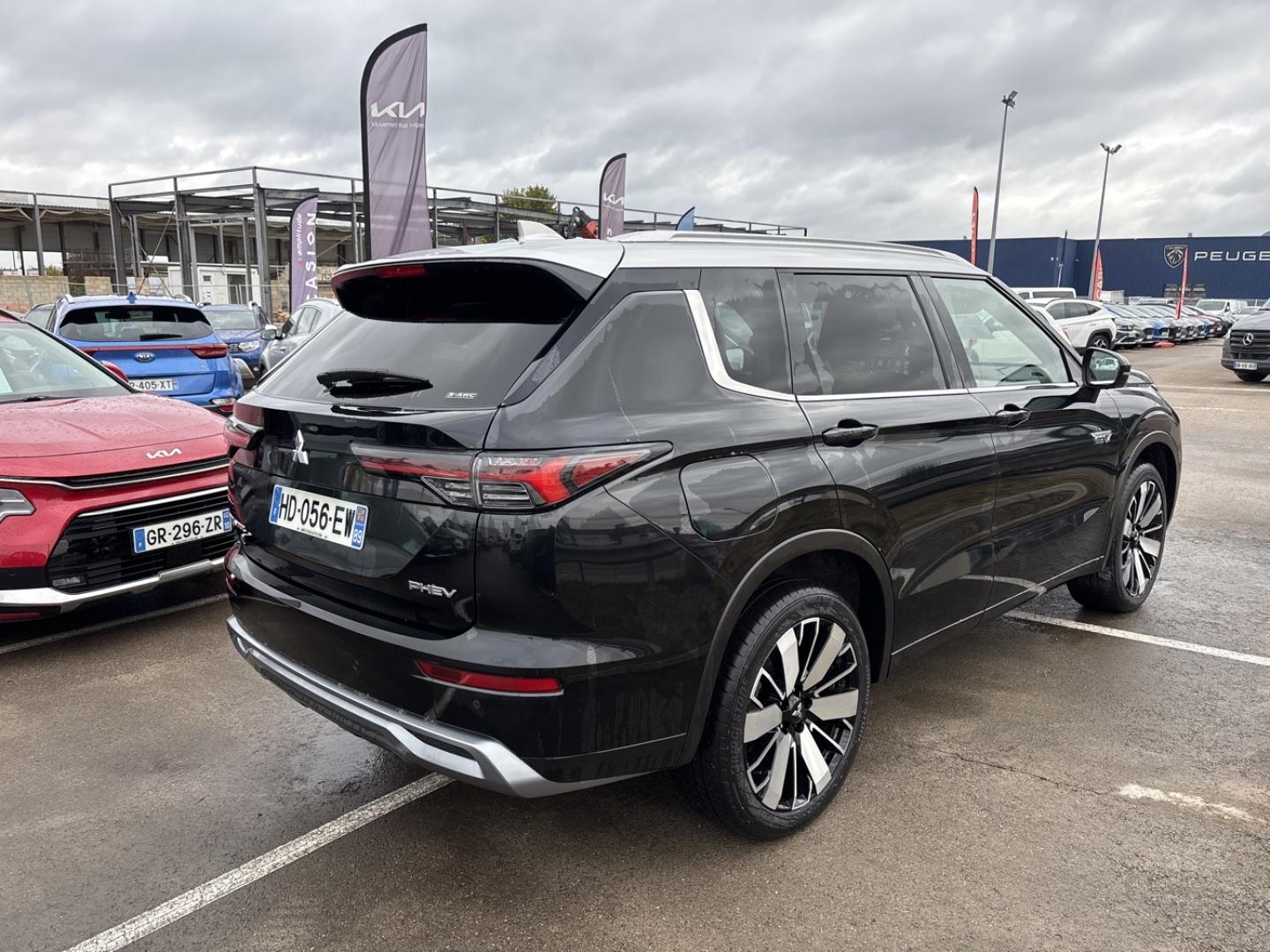 Image MITSUBISHI Outlander 2.4 PHEV 306ch Instyle 4WD