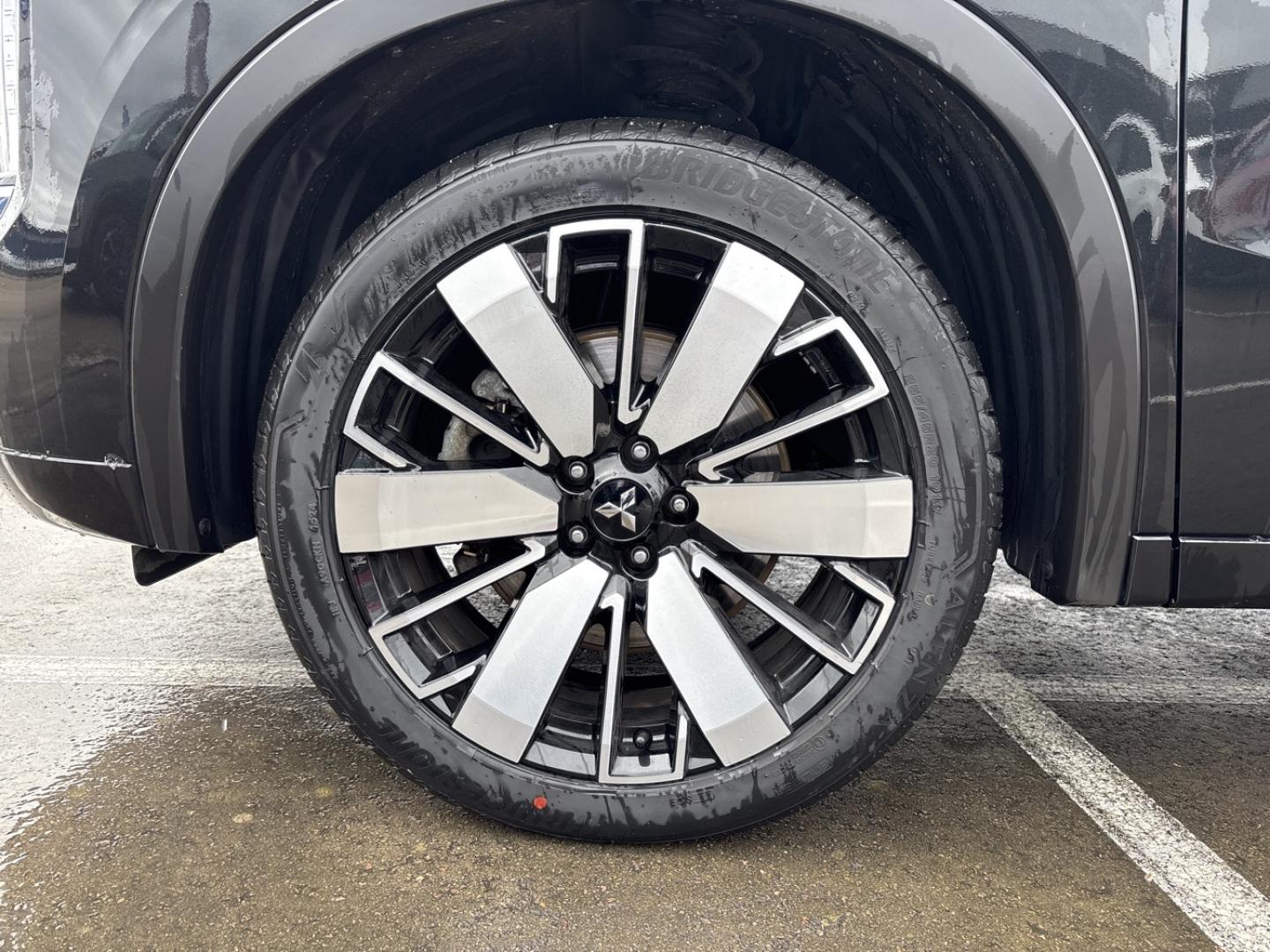 Image MITSUBISHI Outlander 2.4 PHEV 306ch Instyle 4WD