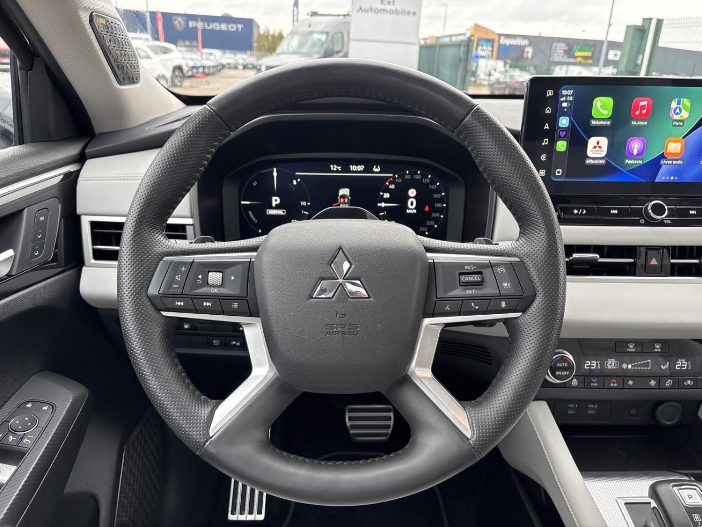 Image MITSUBISHI Outlander 2.4 PHEV 306ch Instyle 4WD