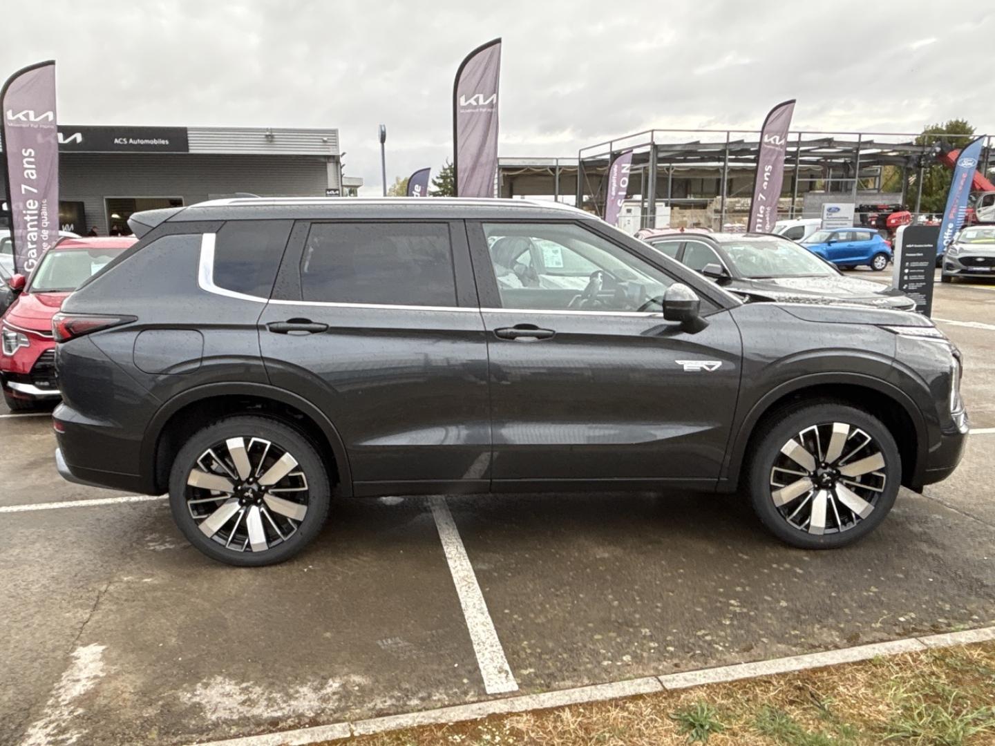 Image MITSUBISHI Outlander 2.4 PHEV 306ch Intense 4WD