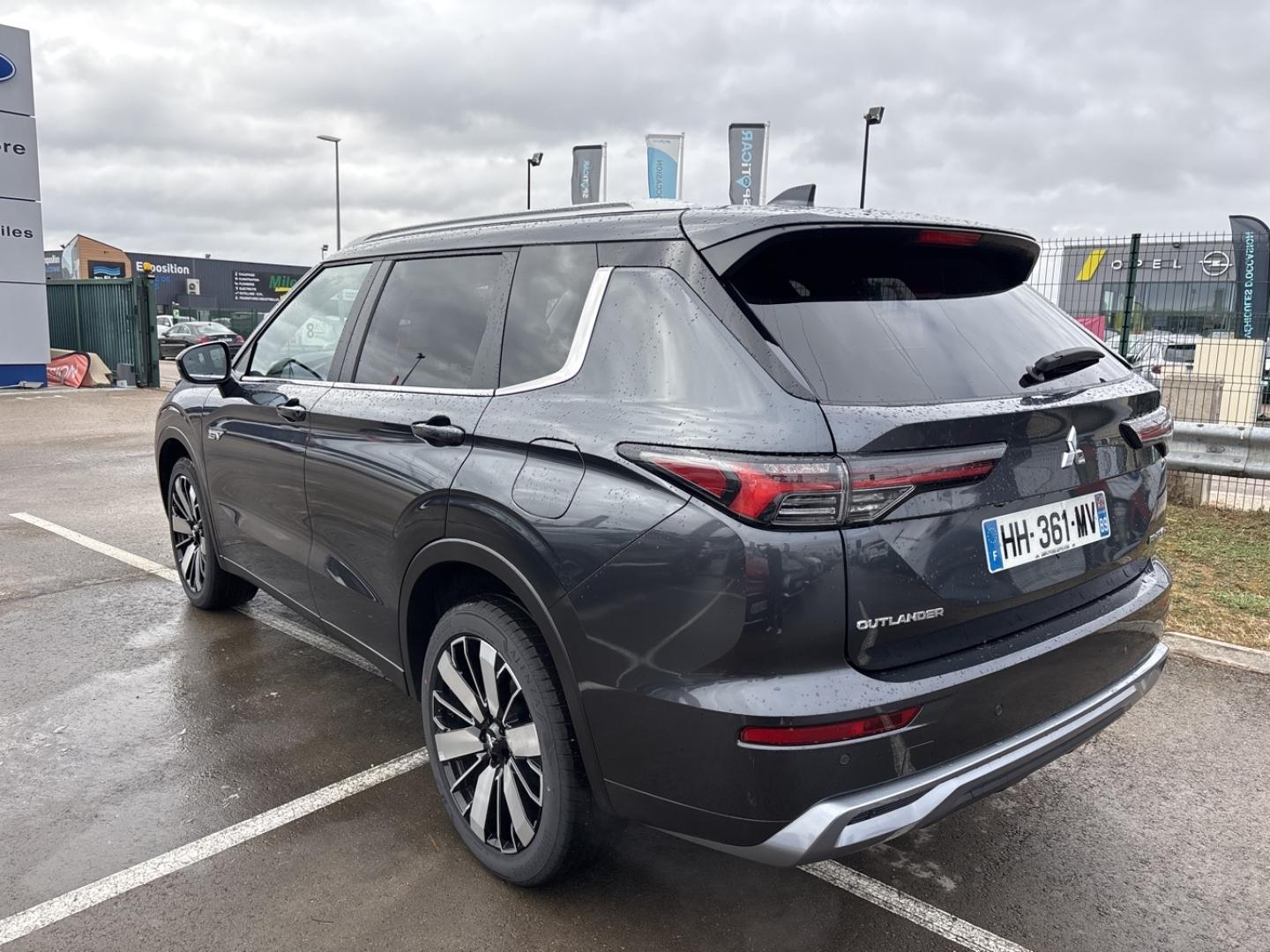 Image MITSUBISHI Outlander 2.4 PHEV 306ch Intense 4WD