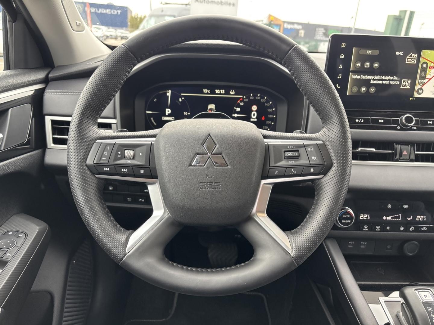 Image MITSUBISHI Outlander 2.4 PHEV 306ch Intense 4WD